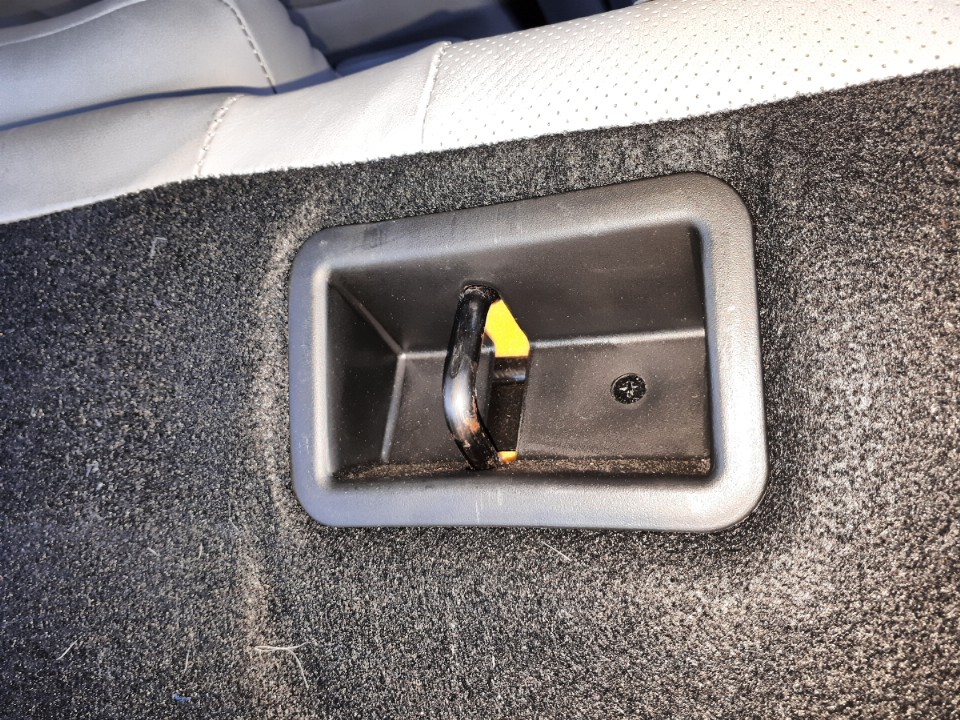 https://road.cc/wp-content/uploads/roadcc/Hook on back of rear seat.  Latch grabs this hook.jpg